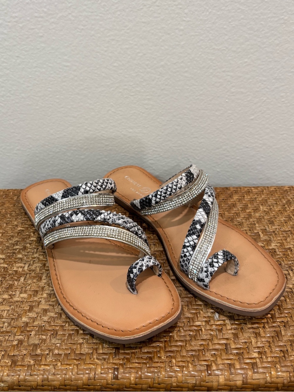 Chinese Laundry Women’s Snake-Print Toe-Ring Slide Sandals - Black/White